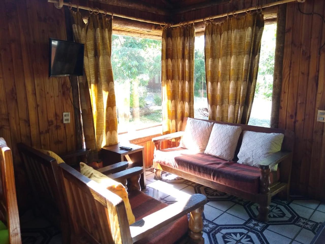 Cabanas Vacacionales Lefincul Pucón Rom bilde